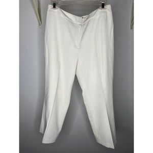 Casual Corner Capris